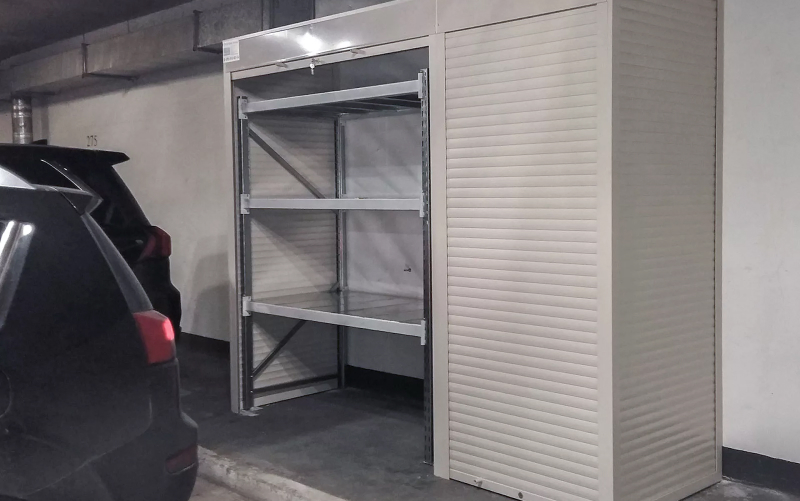 Шкаф в паркинг