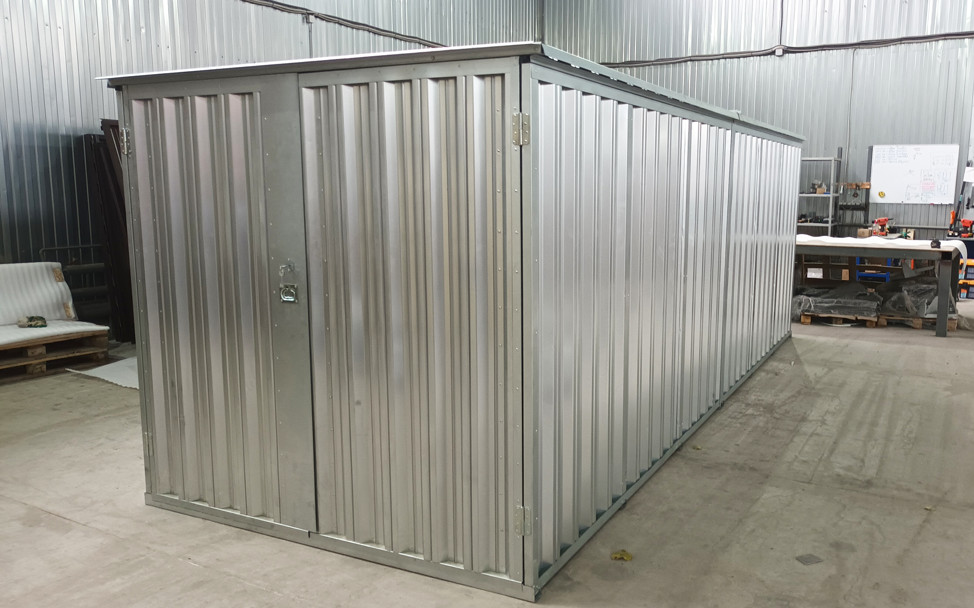 Шестиметровый оцинкованный контейнер SKOGGY