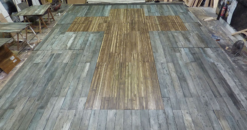 Деревянный пол для гаража