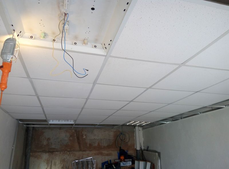 Потолок гаража