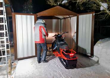 Гараж для снегохода в Бужаниново