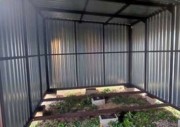 Установка контейнера SKOGGY на блоки для загородного участка в д. Леньково