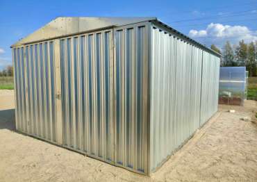 Гараж с дополнительным окном в с. Белогостицы, Ростовский р-н, Ярославская область