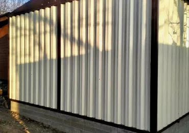 Универсальный автомобильный гараж в двойной расцветке в дер. Митино, Заокский р-н, Тульская область