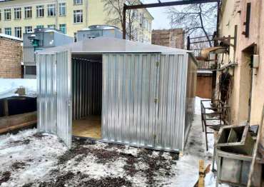 Инновационный гараж 4 х 6 м в блестящем цинковом цвете