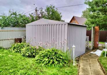 Надежный широкий гараж для квадроцикла и садовой техники в СНТ Альбатрос, Дмитровский р-н, МО