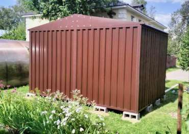 Красочный гараж для хранения личных вещей в двойной расцветке в с. Успенское