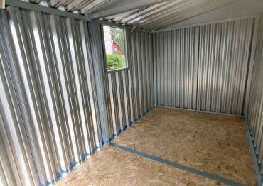 Вместительный хозблок для хранения личных вещей в цинковом цвете в дер. Юркино, Истринский р-н, МО