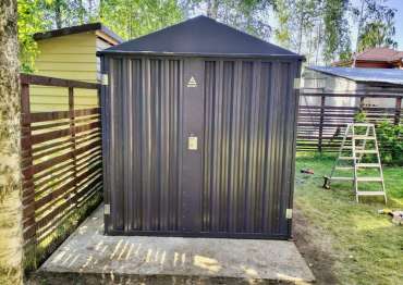 Инновационный хозблок для садовой техники и дачного инвентаря в графитовом цвете в г. Конаково, Тверская область