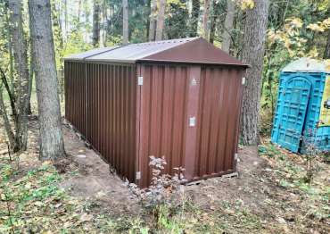 Два высокотехнологичных хозблока для стройматериалов и инвентаря в шоколадном цвете в дер. Дунино, Одинцовский р-н, МО