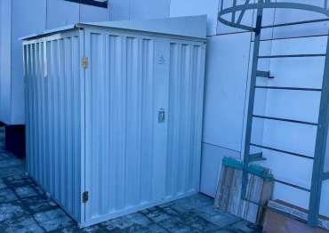 Современный хозблок для хранения хозяйственного инвентаря по индивидуальным размерам в г. Москва