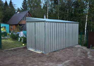 Многофункциональный хозблок для квадроцикла в цинковом цвете в СНТ ЛЭТИ, с.п. Первомайское, Ленинградская обл.