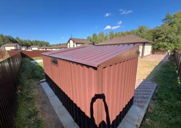 Хозблок с односкатной крышей для велосипедов и хозяйственных вещей в дер. Курилово, г.о. Солнечногорск, МО