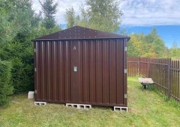 Гараж для квадроцикла с распашными воротами в шоколадном цвете в дер. Туйково, Петушинский р-н, Владимирская обл.