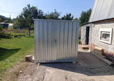 Многофункциональный хозблок для хранения садового инвентаря в цинковом цвете в дер. Наумово, г.о. Подольск, МО