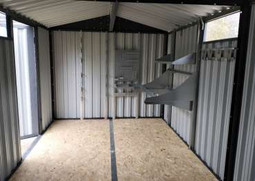 Гараж с системой хранения шин и инструментов в дер. Колюпаново, Калужская обл.