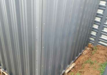 Хозблок из профлиста в графитовом цвете на дачный участок в дер. Балабаново, г.о. Пушкино, МО