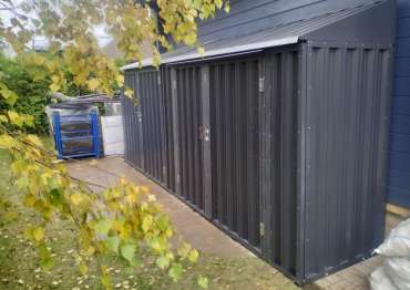 Стильный хозблок в графитовом цвете в дер. Красный Поселок, г.о. Истра, МО