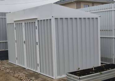 Хозблок в комбинированной расцветке в дер. Комарово, Карабихское с.п, Ярославская обл.